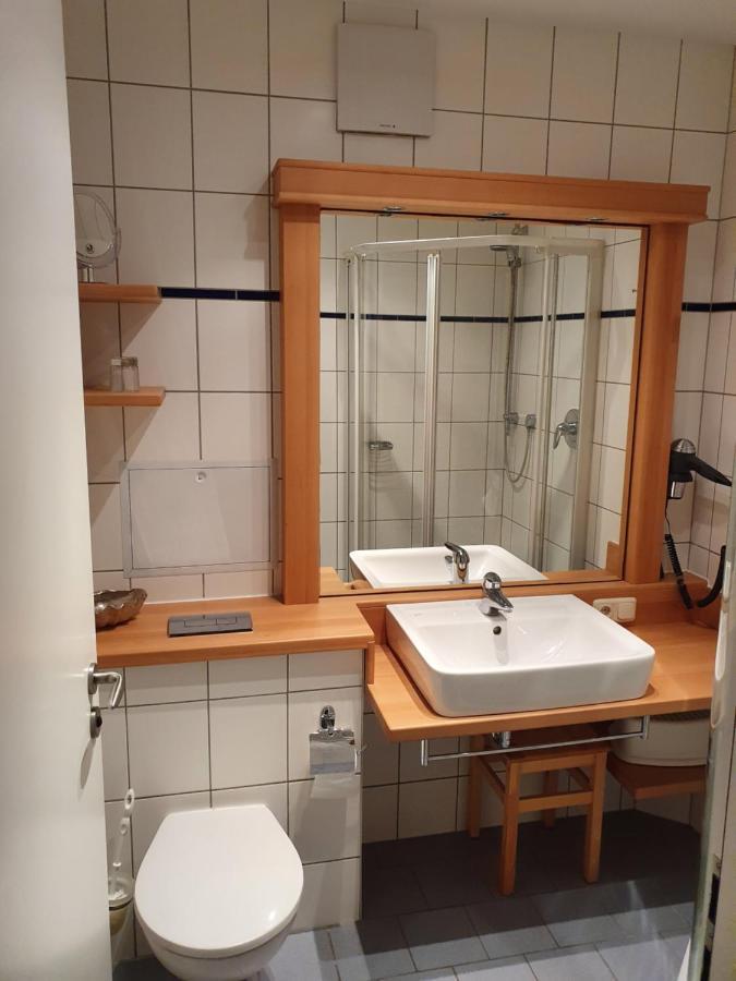 Das Appartement Inselliebe Ruegen Inkl Sauna Und 3H Taeglich Eintritt Ahoi Schwimmbad Sellin  Ngoại thất bức ảnh
