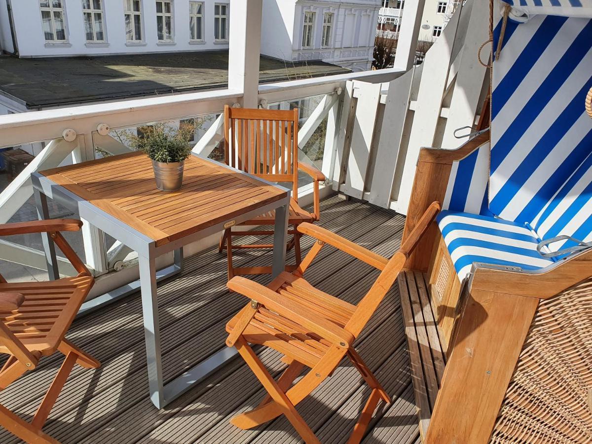Das Appartement Inselliebe Ruegen Inkl Sauna Und 3H Taeglich Eintritt Ahoi Schwimmbad Sellin  Ngoại thất bức ảnh
