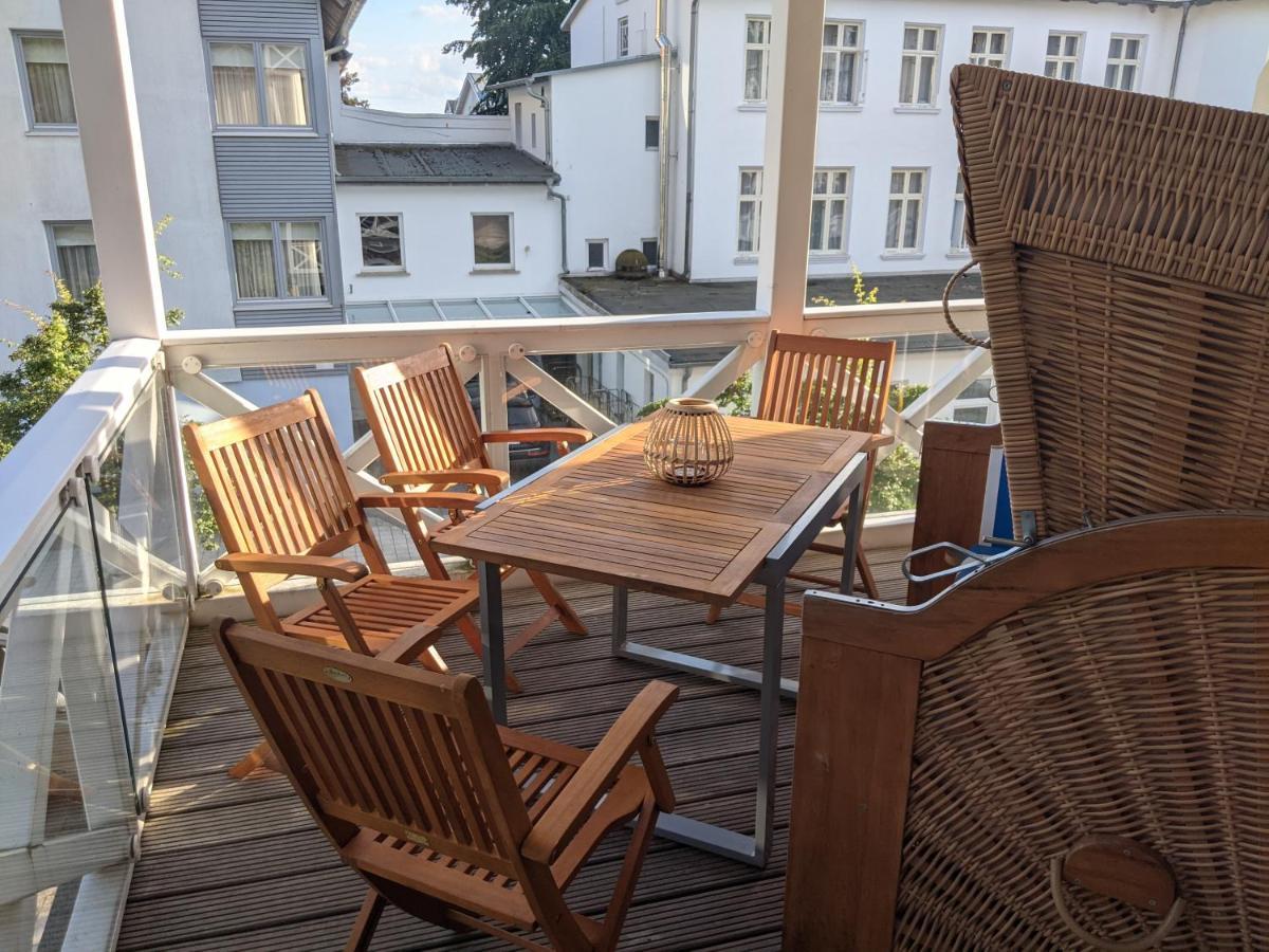 Das Appartement Inselliebe Ruegen Inkl Sauna Und 3H Taeglich Eintritt Ahoi Schwimmbad Sellin  Ngoại thất bức ảnh